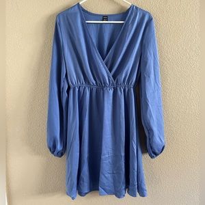 Lantern sleeve dress